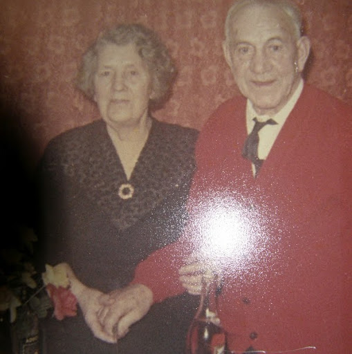 Arlene King Photo 18