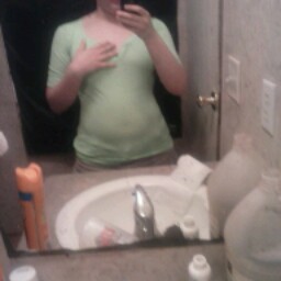 Angela Everett Photo 20