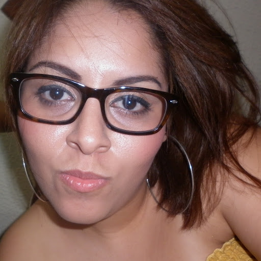 Cynthia Tellez Photo 24