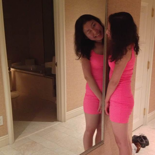 Shelly Wang Photo 20