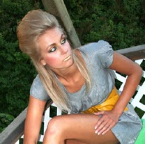 Hilary Woods Photo 21