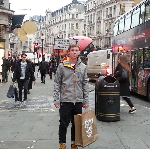 Thomas Judd Photo 20