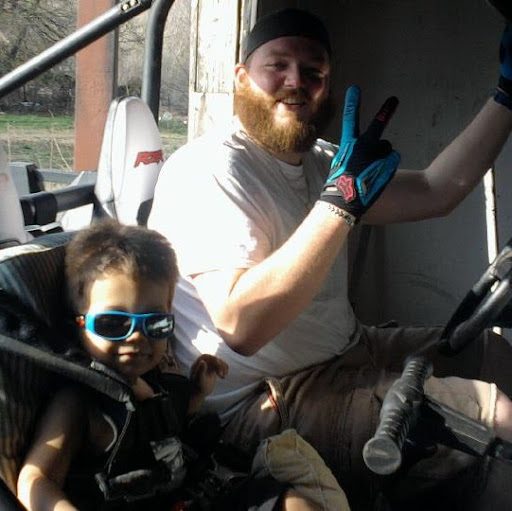 Dustin Montgomery Photo 6