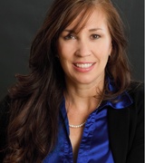 Laura Riddle Photo 3