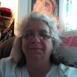 Melanie Rhodes Photo 19