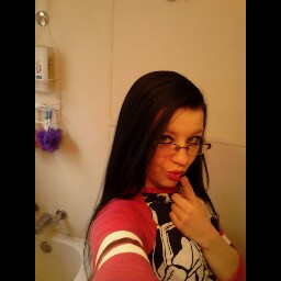 Samantha Bingham Photo 3