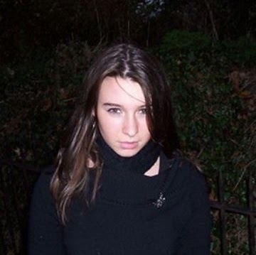 Julie Dupuis Photo 5