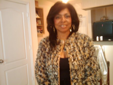 Michele Long Photo 26