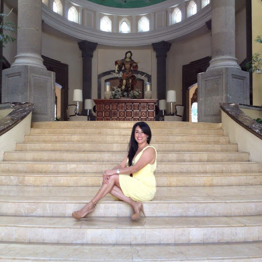 Nancy Valles Photo 4