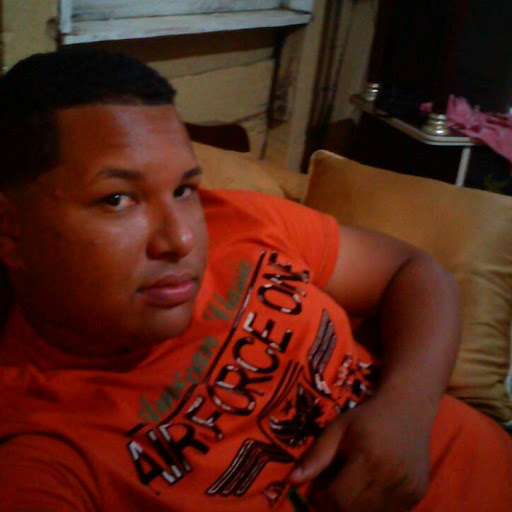 Robert Guerrero Photo 33