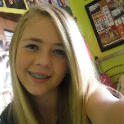 Courtney Gregory Photo 33