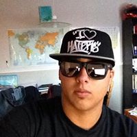 Gabriel Magee Photo 12