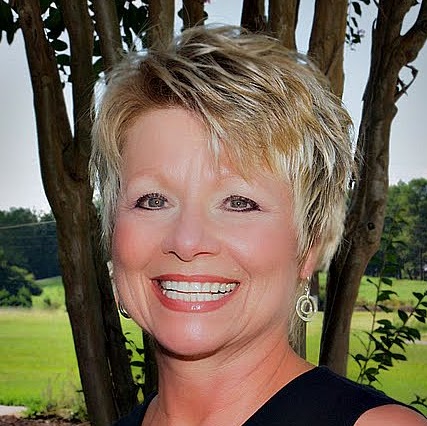 Judy Kirkland Photo 16