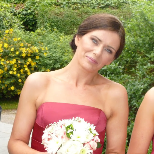 Anne Higgins Photo 33