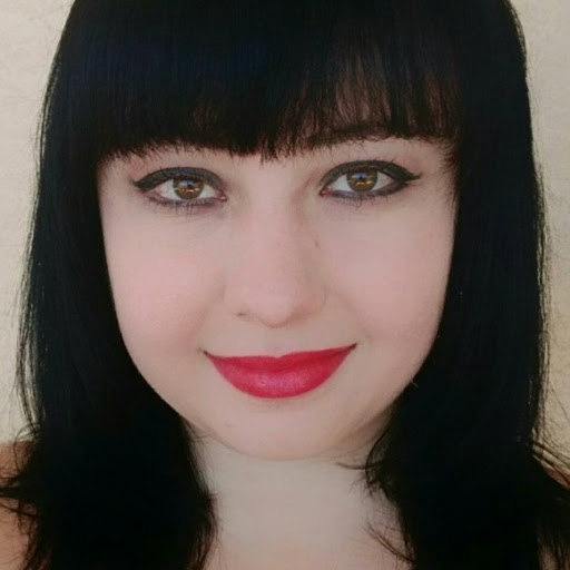 Krystle Baker Photo 16