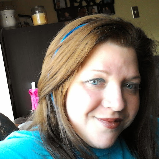 Beth Summers Photo 29