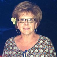 Renee Traylor Photo 3