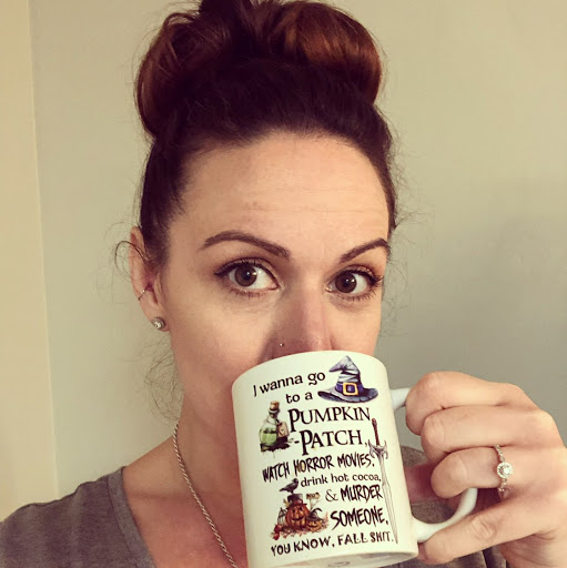 Alicia Maxwell Photo 35