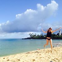 Kristin Tracy Photo 8