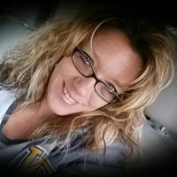 Jackie Lyons Photo 10