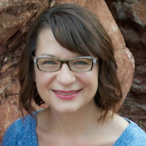 Lori Bailey Photo 31