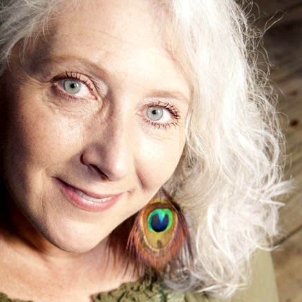Paula Turner Photo 13
