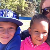 Rachel Winter Photo 15