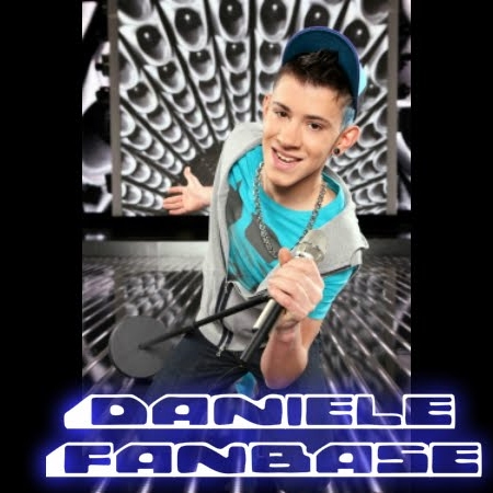 Sarah Anders Photo 28