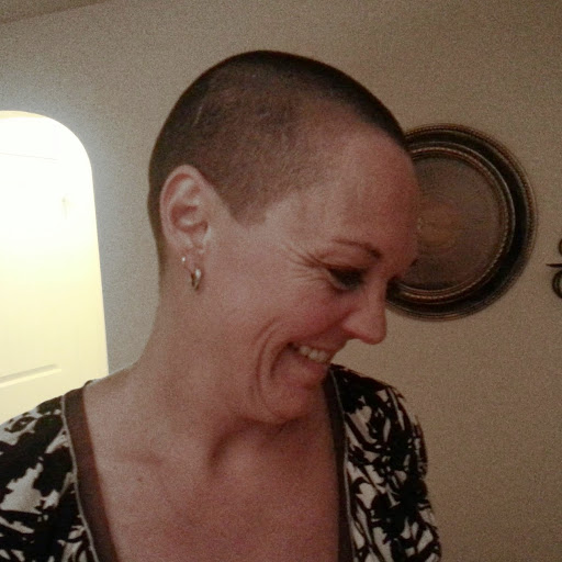 April Howell Photo 18