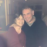 Deborah Hutchings Photo 14