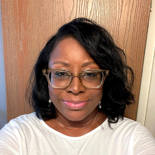 Lori Cummings Photo 26