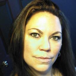 Kristi Hansen Photo 11