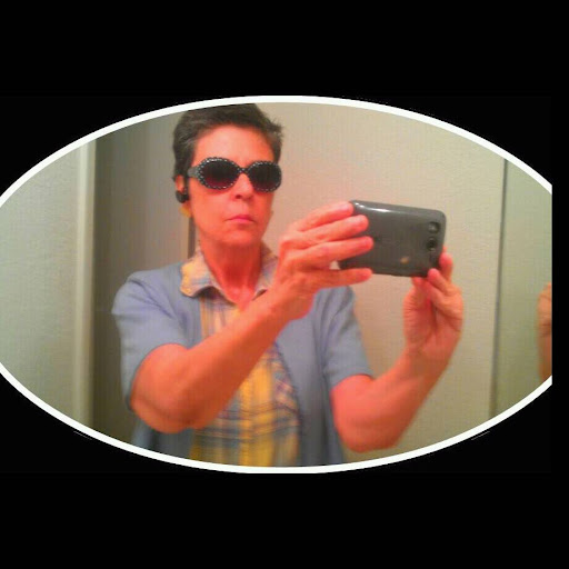 Elizabeth Bartels Photo 15