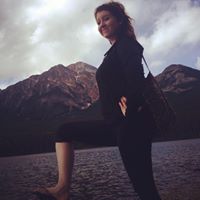 Stephanie Skidmore Photo 7