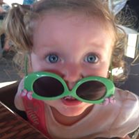 Sara Laughlin Photo 16