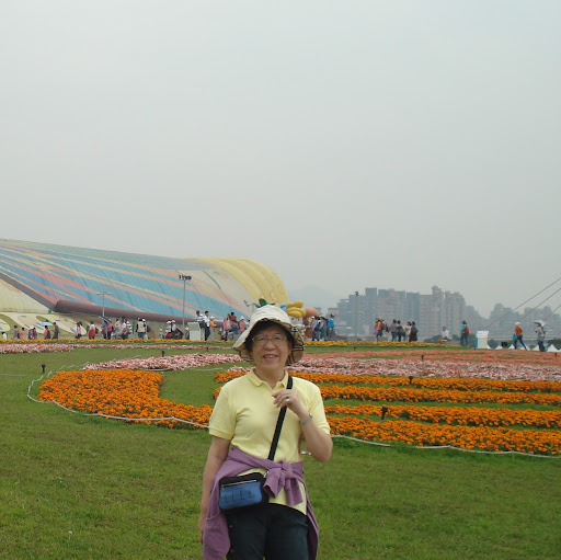 Susie Chang Photo 10