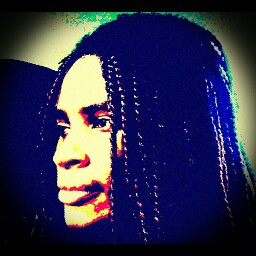 Sharon Matthews Photo 44