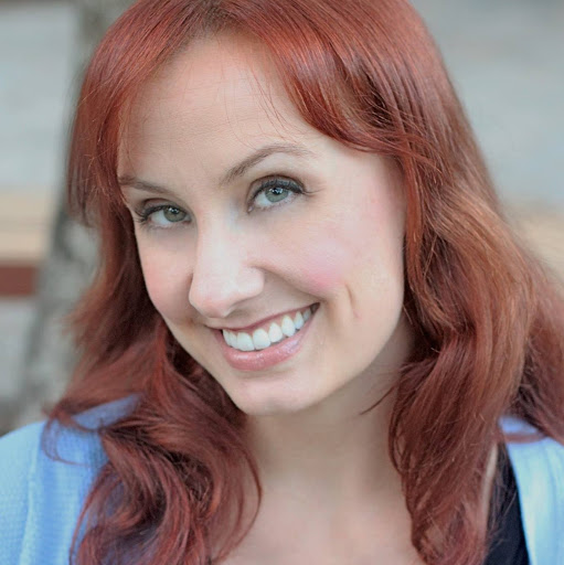 Elizabeth Lawrence Photo 16