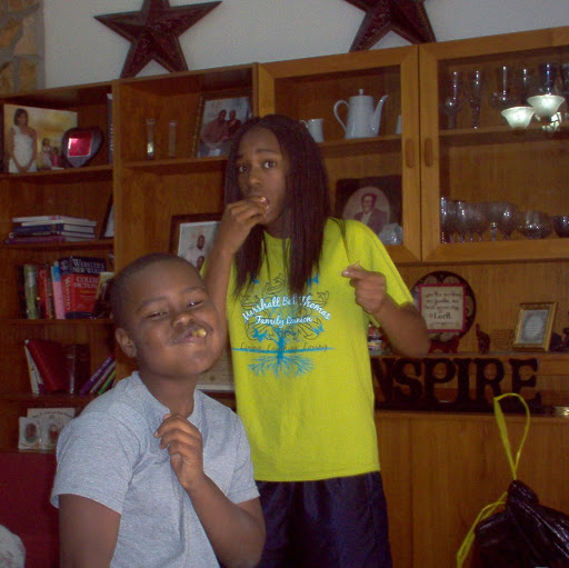 Christina Warner Photo 25