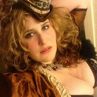Elisabeth Martin Photo 42