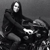 Julie Sander Photo 18