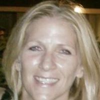 Renee Davies Photo 12