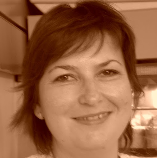 Catherine Rousseau Photo 7