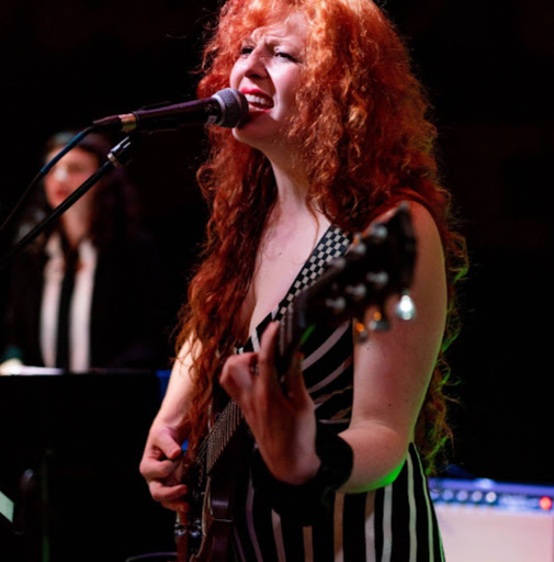 Rachel Perry Photo 6