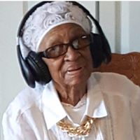 Amber Steele Photo 21