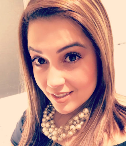Elizabeth Aleman Photo 15