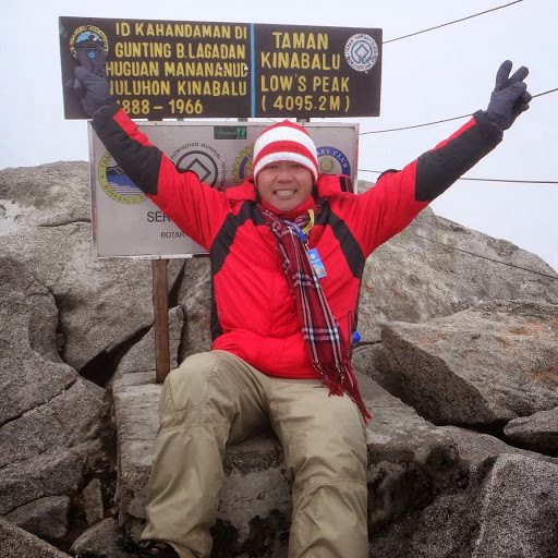 Leo Robertson Photo 6