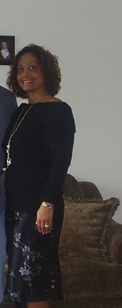 Julie Santiago Photo 9