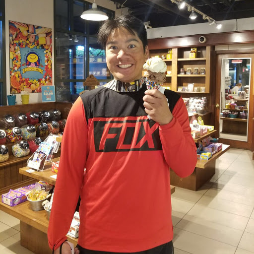 Francis Do Photo 15