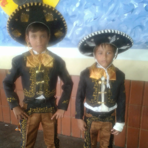 America Perez Photo 26
